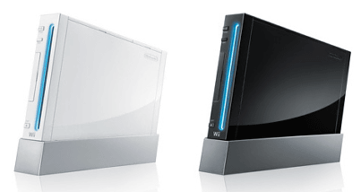 Wii2は、HDディスプレイ内蔵の新型リモコン付属で、ディスクはブルーレイ